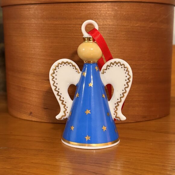 Villeroy & Boch Magic Angel Christmas Ornament - Picture 3 of 8